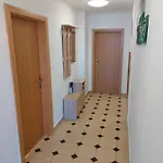 Apartament Ljiljana *