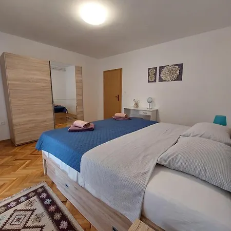 Ljiljana * Pula